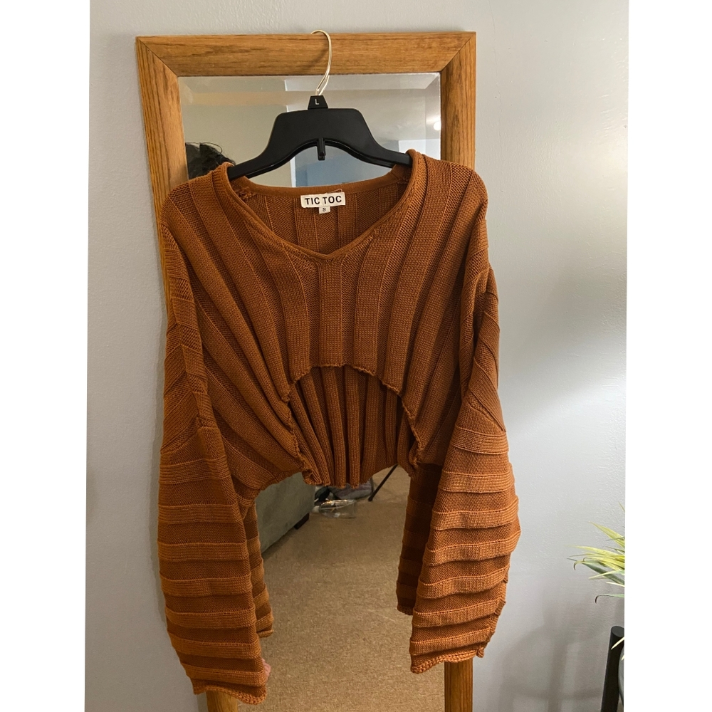 Tic Toc Ribbed Brown Cropped Sweater